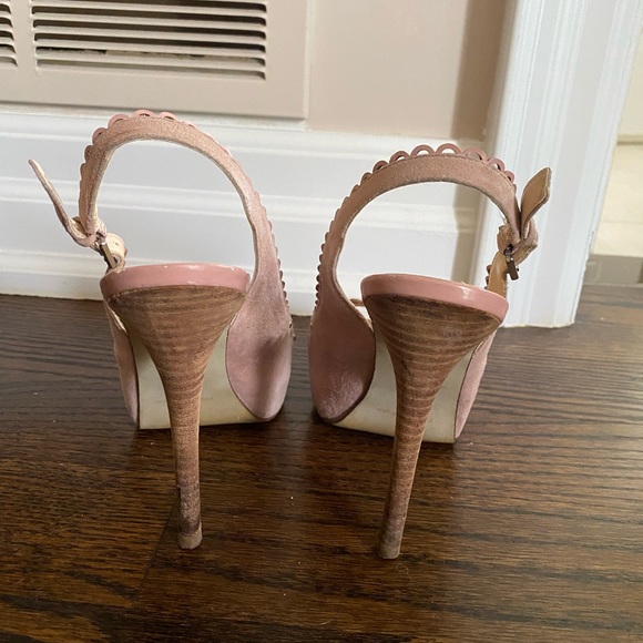 Guess size 8 shoes in a blush colour  4 inch heel - Picture 4 of 5